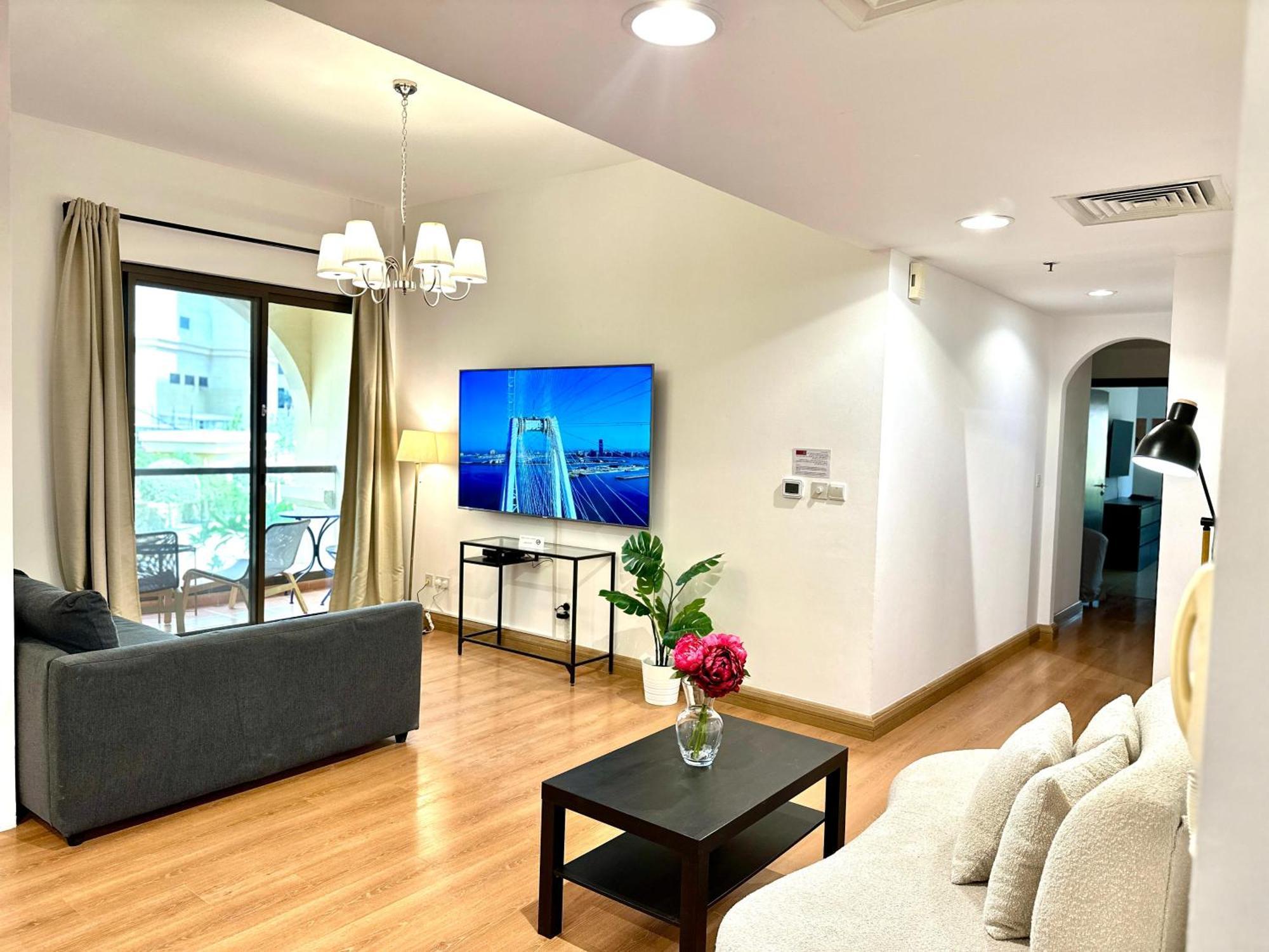 Beautiful 2Br & 4Br Apartments On Jbr Beach, Walking Distance To Bluewaters Island - By Sunkissed Holiday Homes Dubai Dış mekan fotoğraf