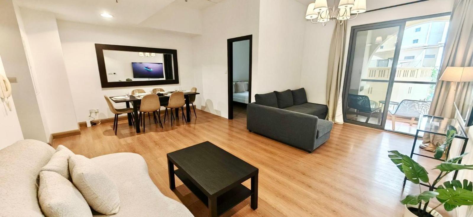 Beautiful 2Br & 4Br Apartments On Jbr Beach, Walking Distance To Bluewaters Island - By Sunkissed Holiday Homes Dubai Dış mekan fotoğraf