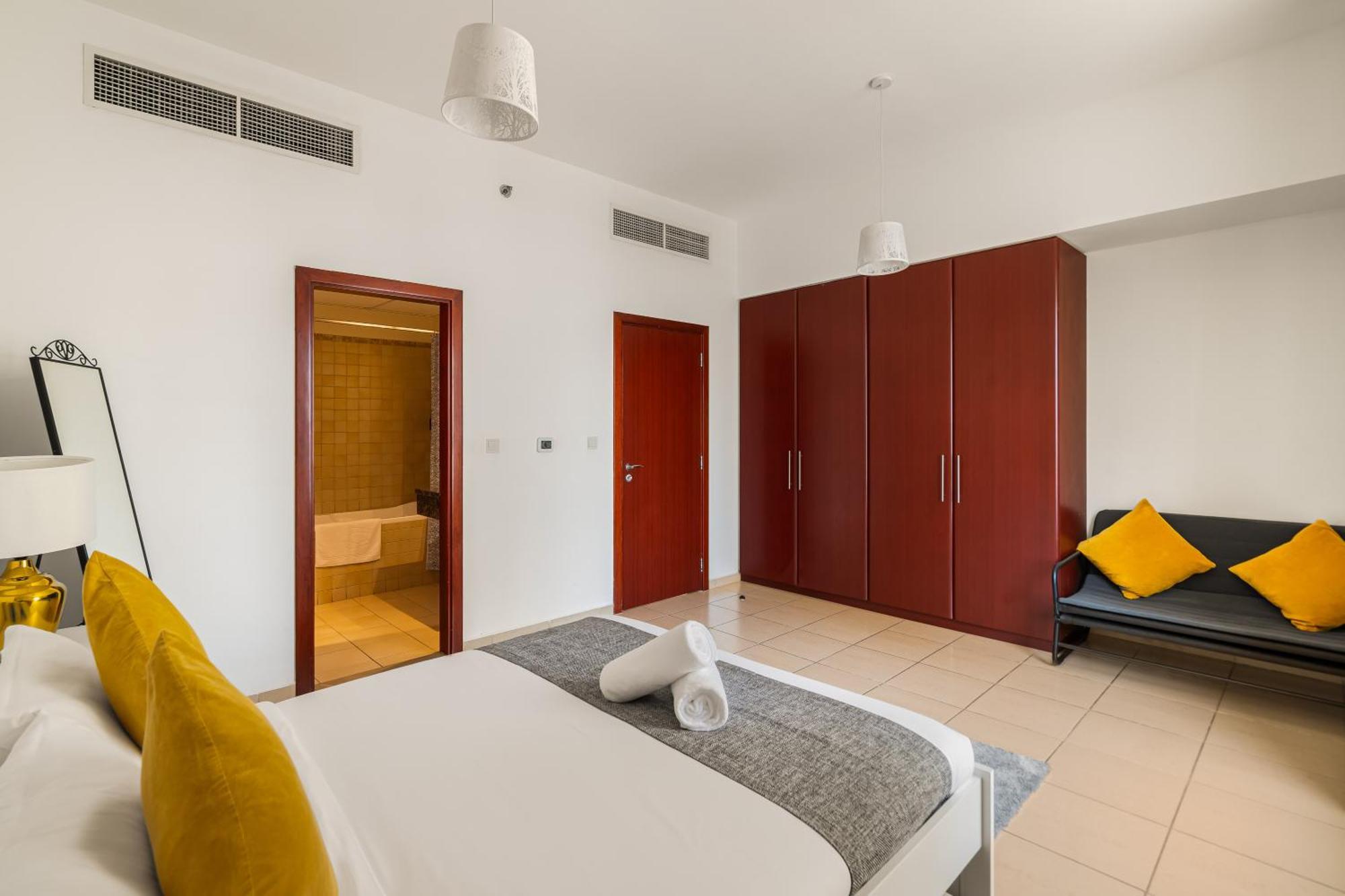 Beautiful 2Br & 4Br Apartments On Jbr Beach, Walking Distance To Bluewaters Island - By Sunkissed Holiday Homes Dubai Dış mekan fotoğraf